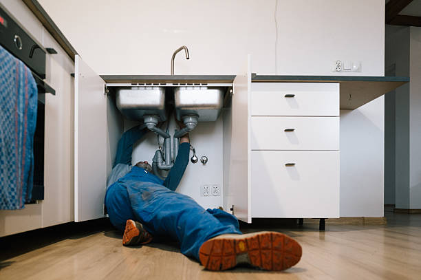 Professional Plumbing technician working in Somerville, AL